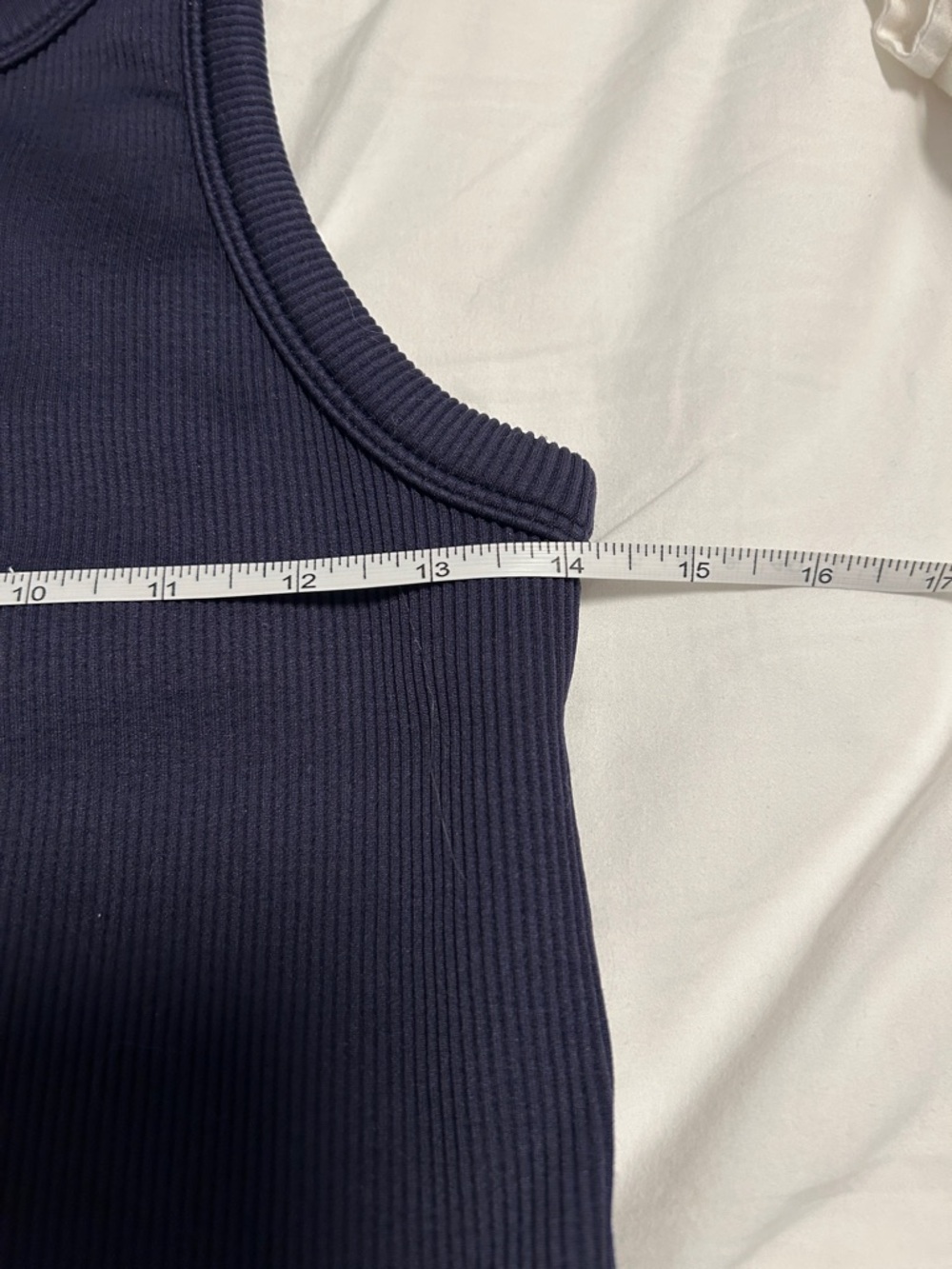 GAP Fit Navy Ribbed Tank Top size Large Long - Picture 3 of 5